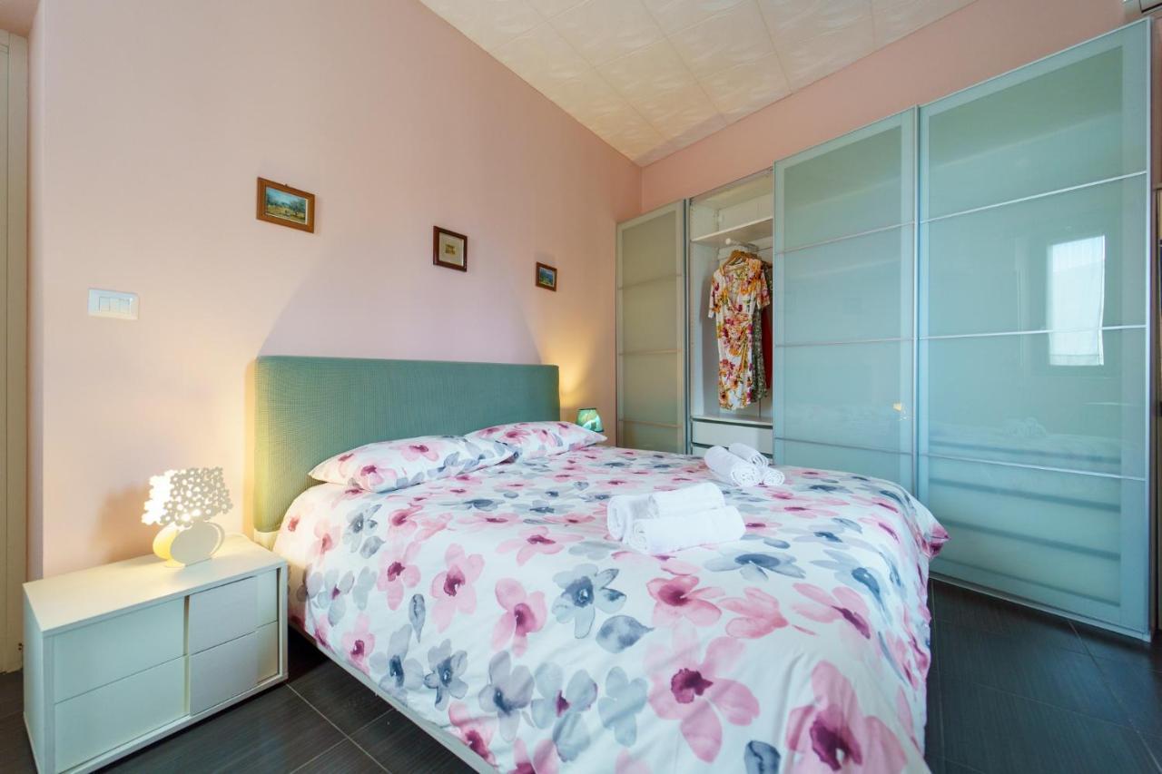 Siracusa Comfy & Central Apartment With Terrace Syracuse Eksteriør billede