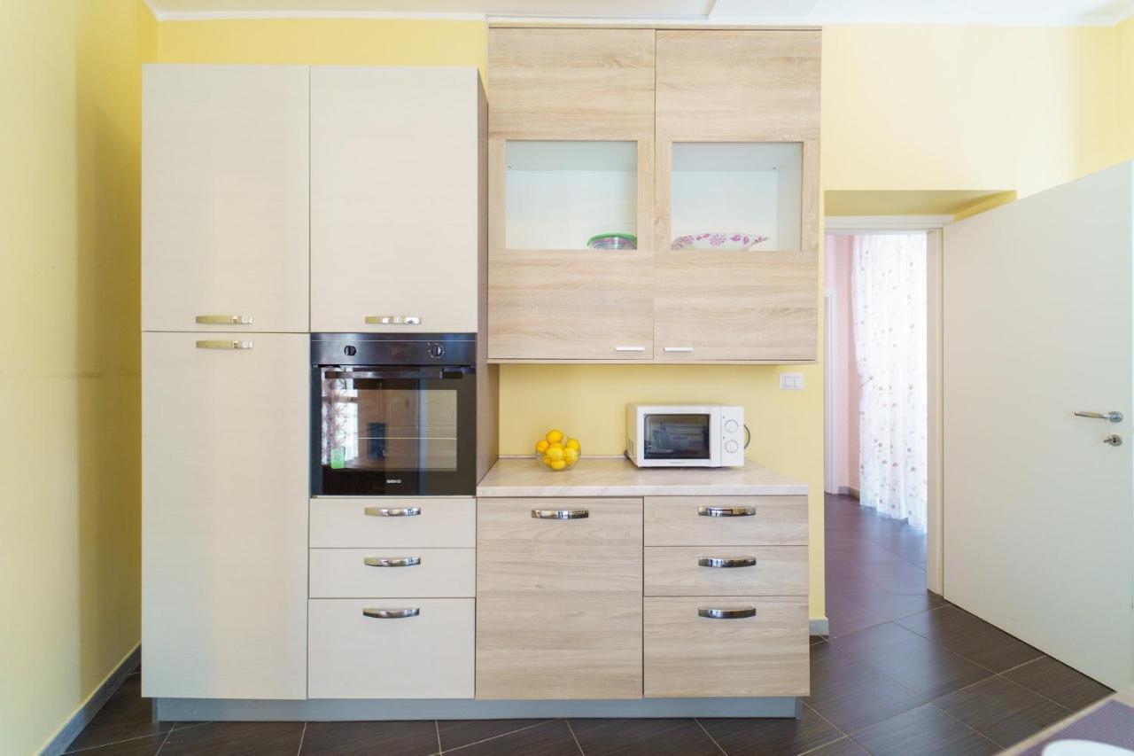 Siracusa Comfy & Central Apartment With Terrace Syracuse Eksteriør billede